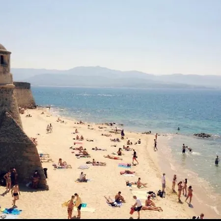 Desing Et Calme * Ajaccio (Corsica)